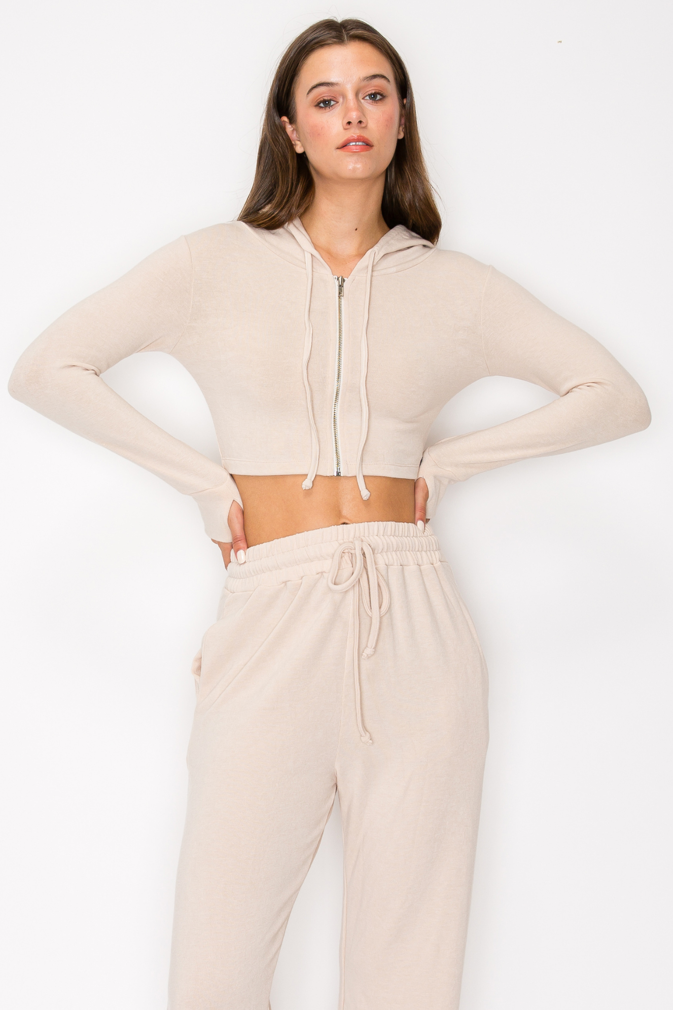 Anna Beige