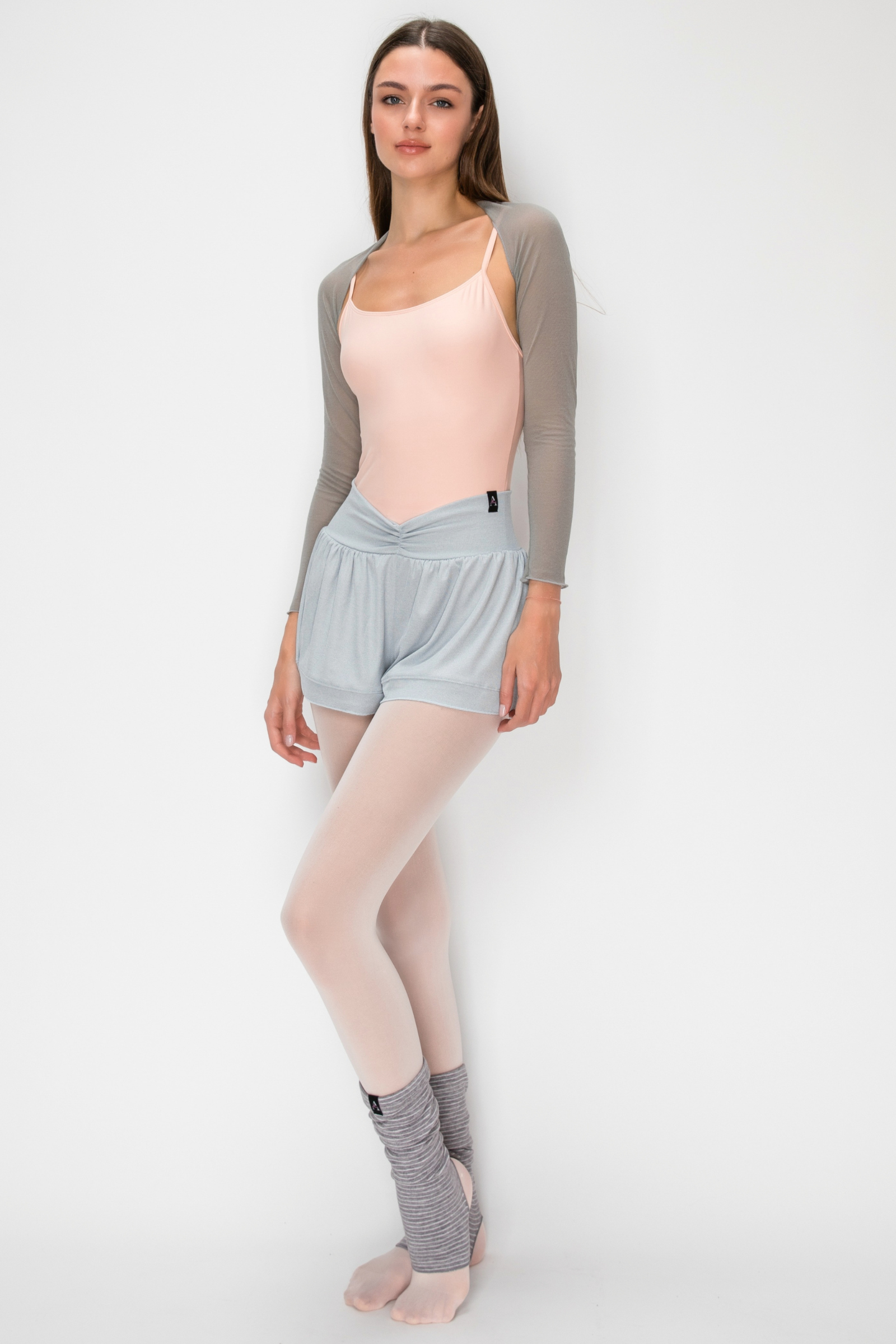 Shelly Silver Grey