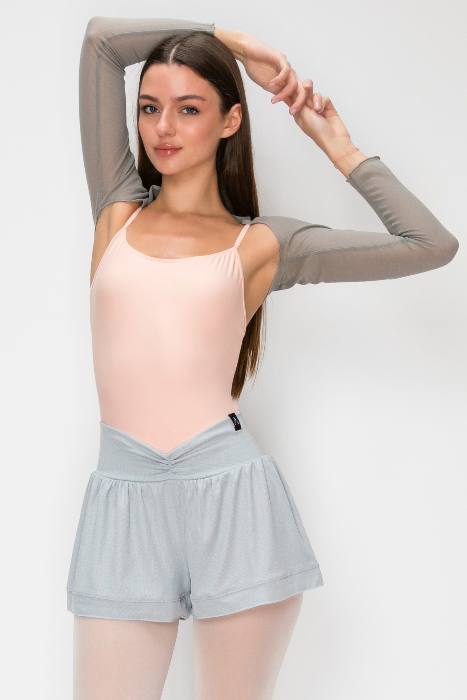 Shelly Silver Grey