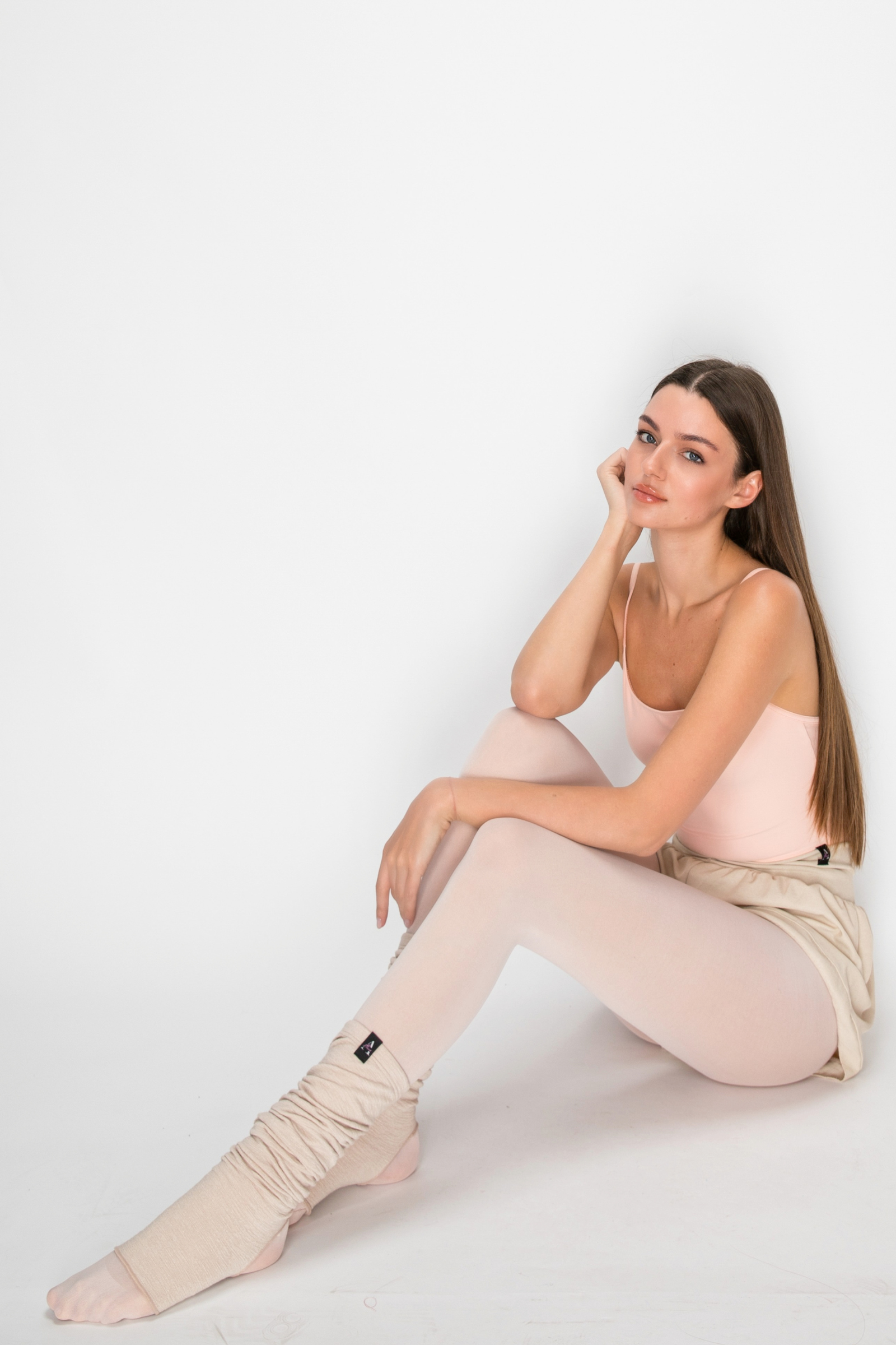 Gia Beige